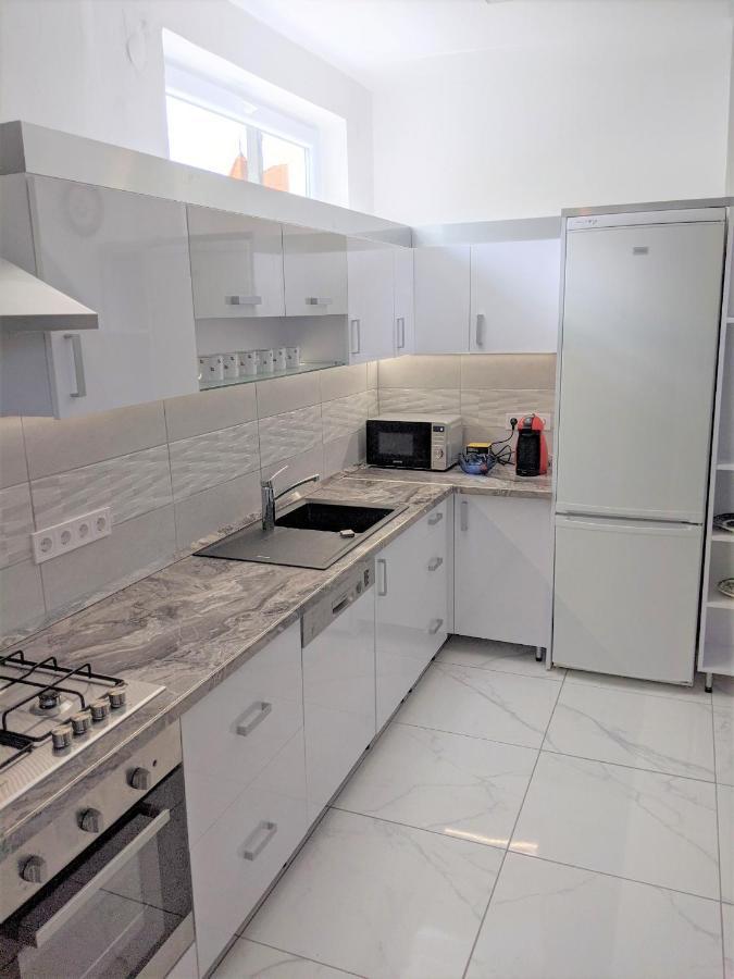 Marica Apartman Balatonfenyves Eksteriør billede